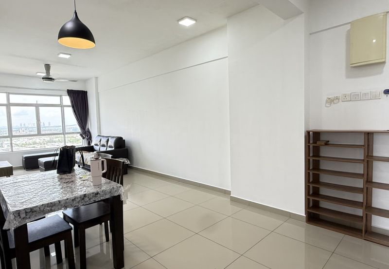 Midas Perling Apartment