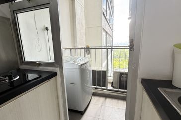 Midas Perling Apartment