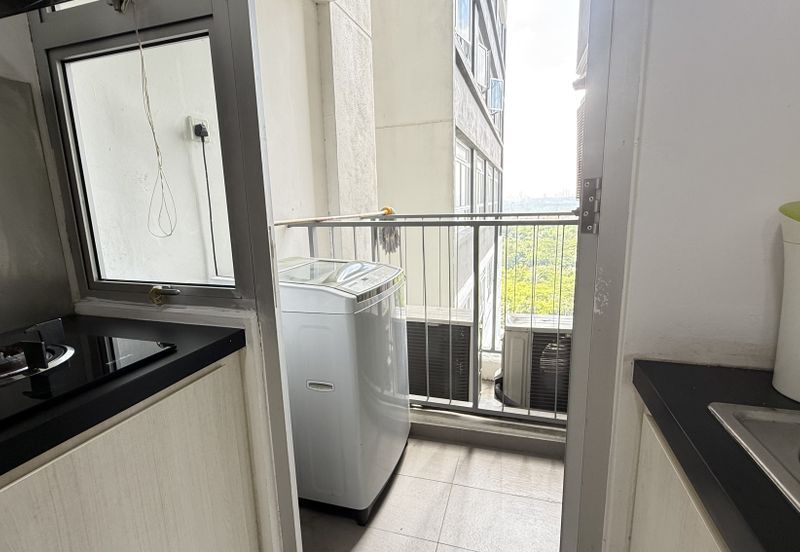 Midas Perling Apartment