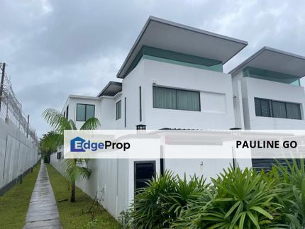 End Lot Double Storey Linked Semi Detached House @ Purple Precint, Adda Heights, Johor, Johor Bahru