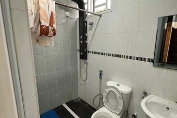 Terrace house @ Muar for Sale