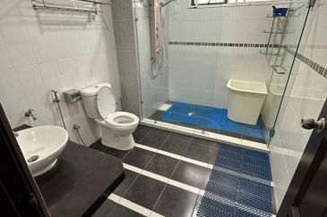 Terrace house @ Muar for Sale