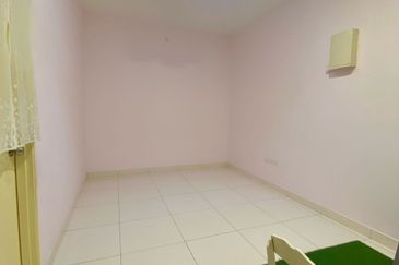 Taman Sri Pekan Nanas