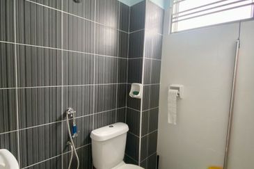 Taman Sri Pekan Nanas