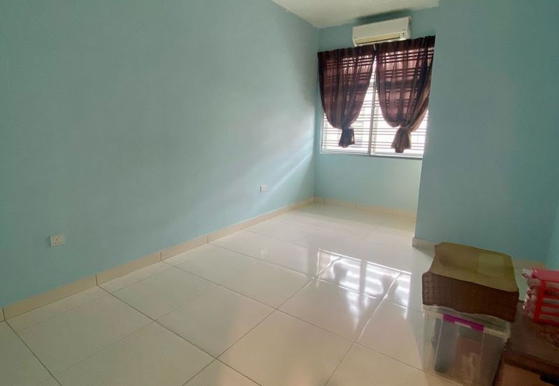 Taman Sri Pekan Nanas