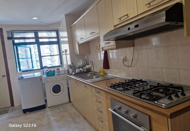 The Straits View, Bandar Baru Permas Jaya