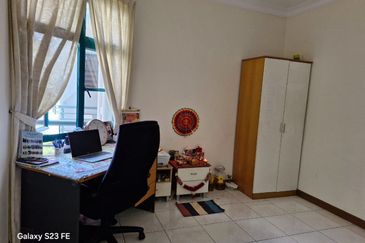 The Straits View, Bandar Baru Permas Jaya