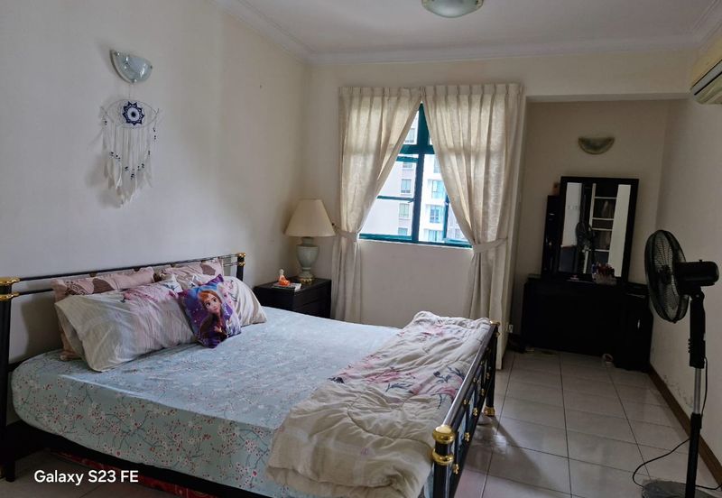 The Straits View, Bandar Baru Permas Jaya