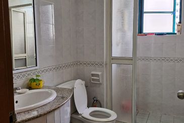 The Straits View, Bandar Baru Permas Jaya