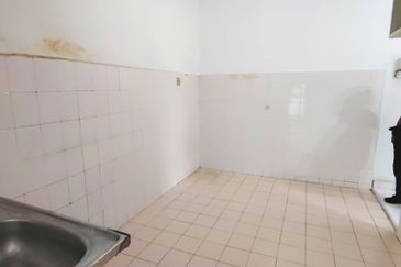 Selesa Puteri Condominium