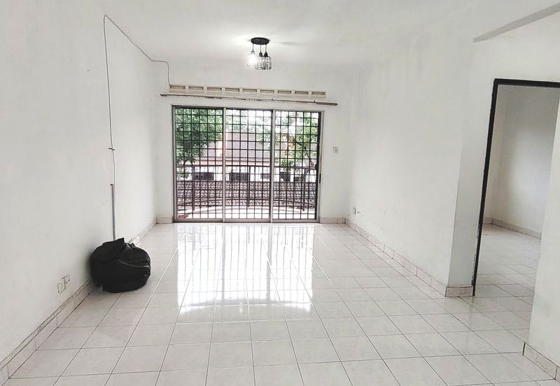 Selesa Puteri Condominium