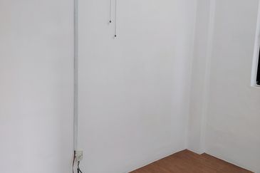 Flat Taman Plentong Utama