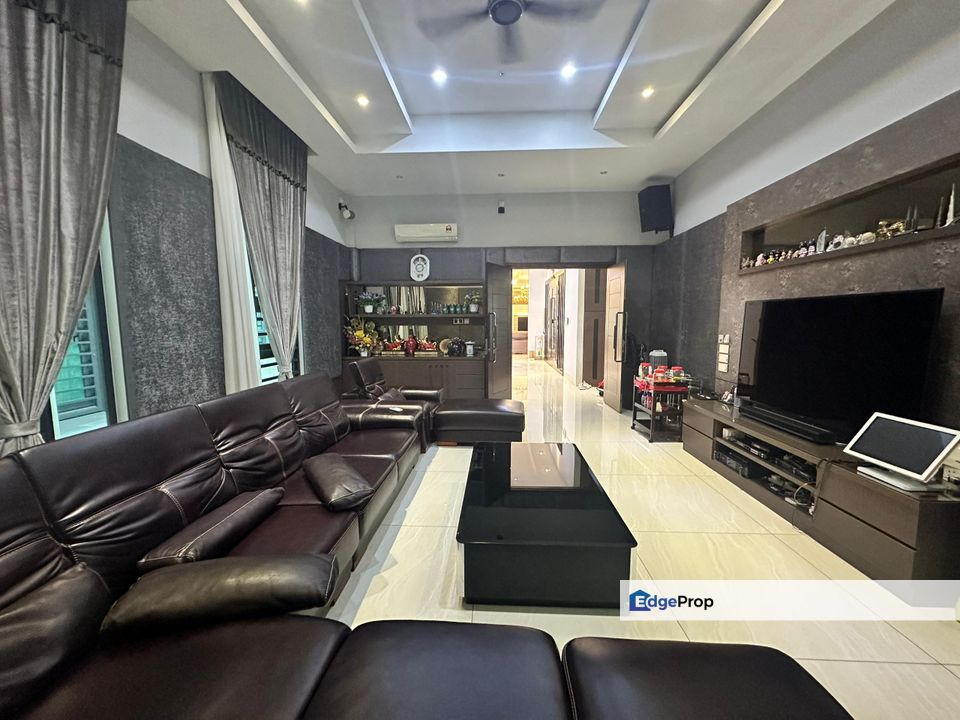 Double Storey Bungalow House For Sale @ Kampung Lapan ,Melaka, Melaka, Melaka Tengah