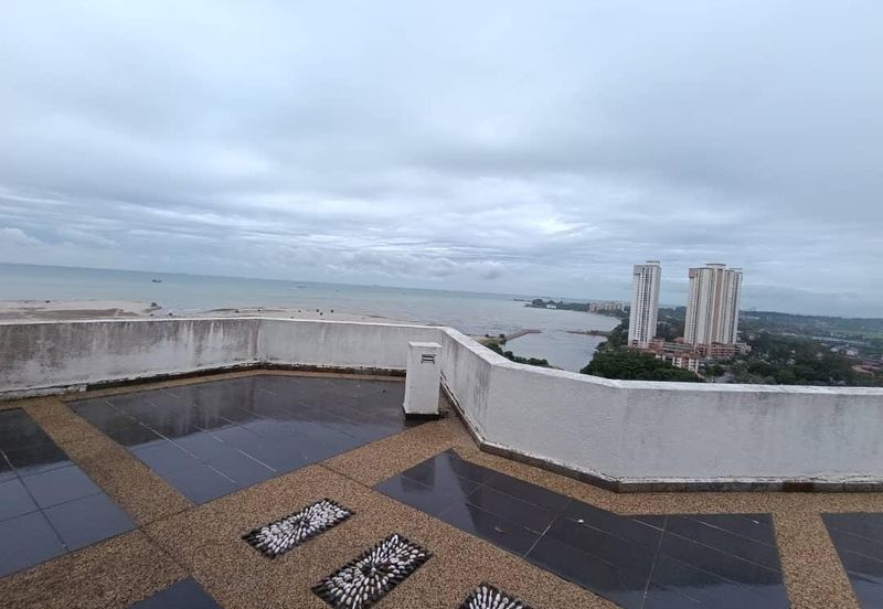 KONDOMINIUM SERI BAYAN