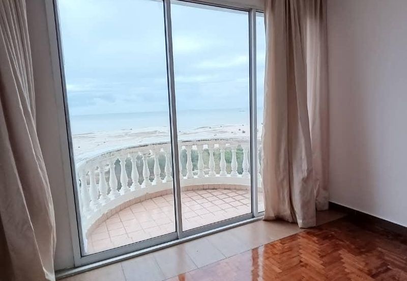 KONDOMINIUM SERI BAYAN