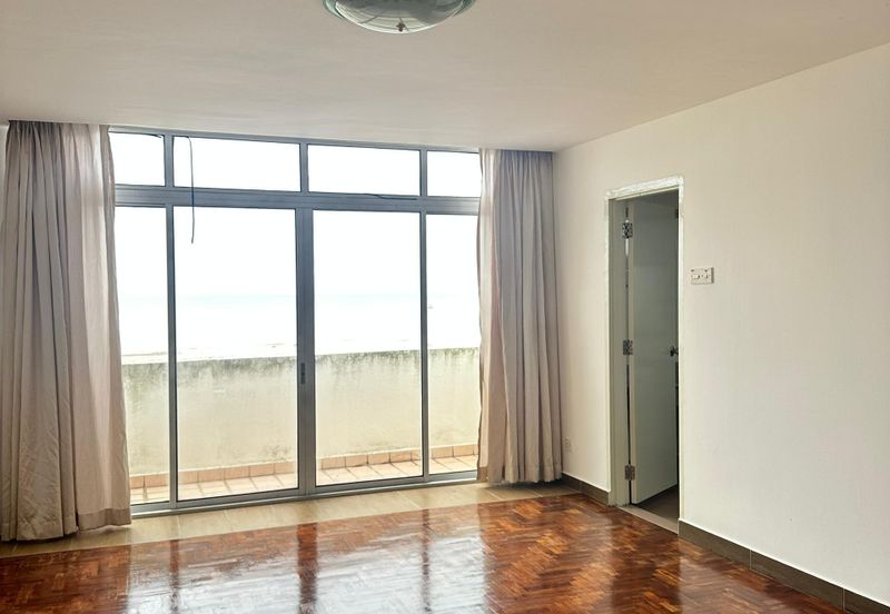 KONDOMINIUM SERI BAYAN