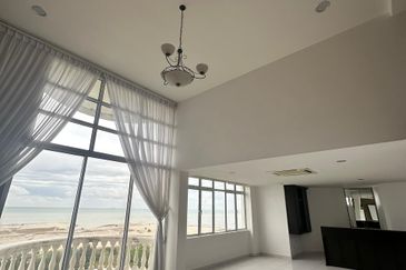 KONDOMINIUM SERI BAYAN