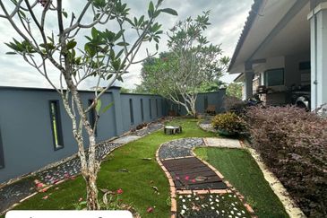 2 Storey Bungalow Villa @ Ledang Heights