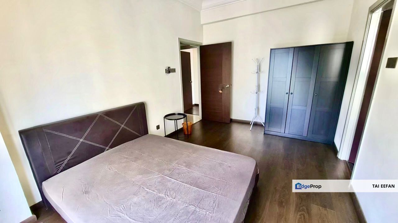 V Summer Place @ Jb Town 【3+1Bed】, Johor, Johor Bahru