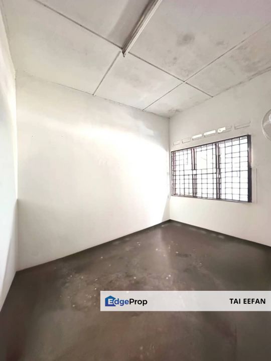 Jalan Penyiaran 30 @ Taman Universiti, Skudai, Johor, Skudai