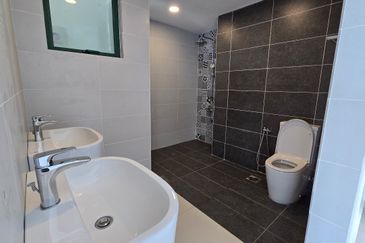 SWAN GARDEN RESIDENCES