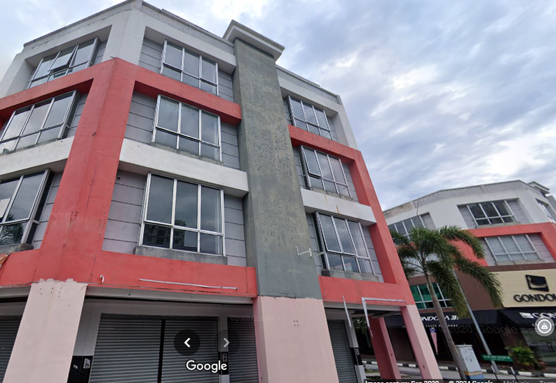 4-storey corner shop @ Ipoh for sale 