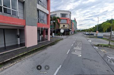 4-storey corner shop @ Ipoh for sale 