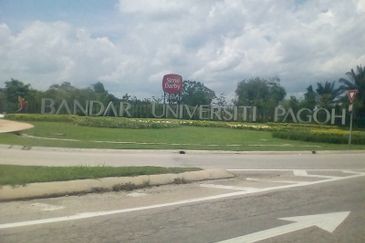 Industrial @ Bandar Universiti Pagoh for Sell