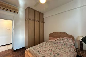 Ocean Palms Condominium