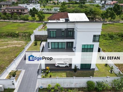 3 storey bungalow @ Bandar Seri Alam for Sale, Johor, Masai