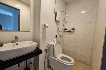 Silverscape Luxury Residences