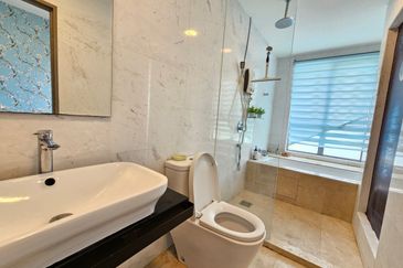 Silverscape Luxury Residences