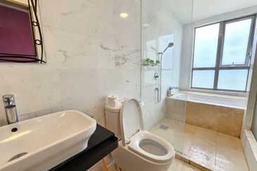 Silverscape Luxury Residences