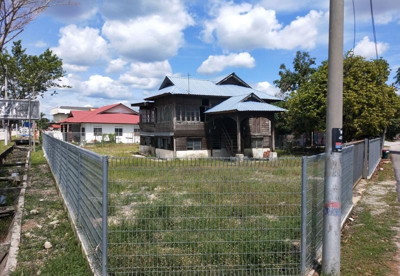 Residential Land @ Jalan Salleh Muar for rent 