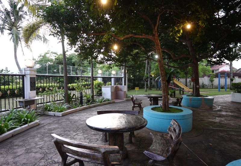 KONDOMINIUM SERI BAYAN