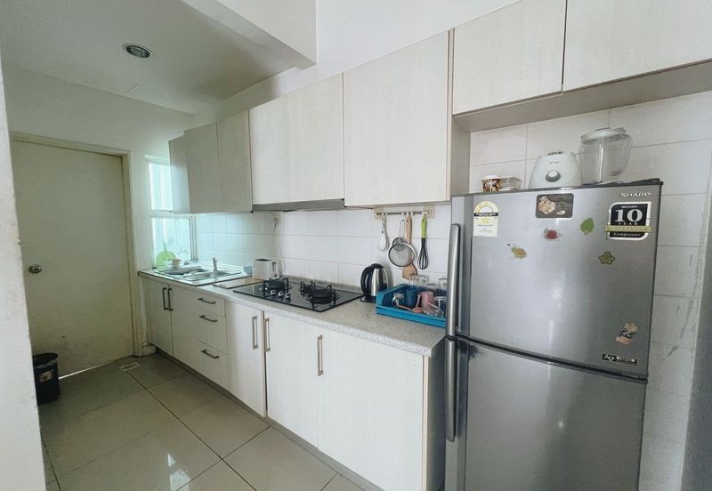 Dedaun Hijau (Greenfield Regency)