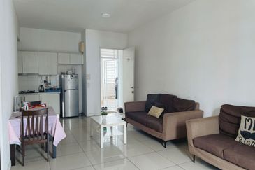 Dedaun Hijau (Greenfield Regency)