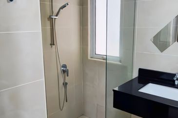 Paradiso Nuova Medini