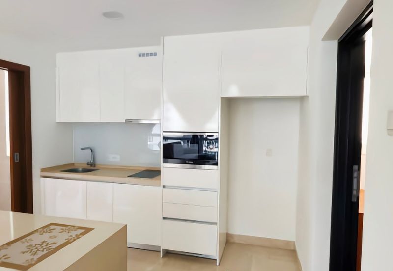 Paradiso Nuova Medini