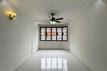 Sri Putra Apartments