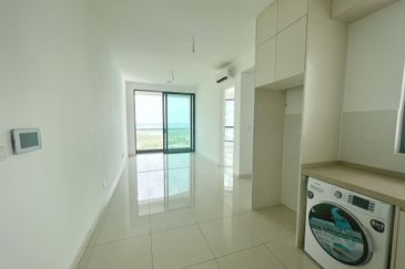 The M @ Medini Macrolink