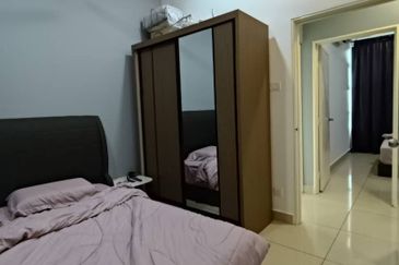 D'Summit Residences @ Kempas Utama