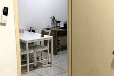 D'Summit Residences @ Kempas Utama