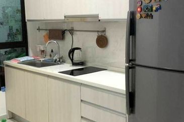 D'Summit Residences @ Kempas Utama