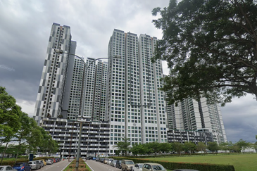 D'Summit Residences @ Kempas Utama