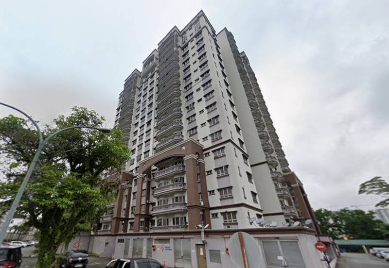 Dwi Mahkota Condominium