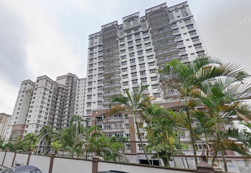 Dwi Mahkota Condominium