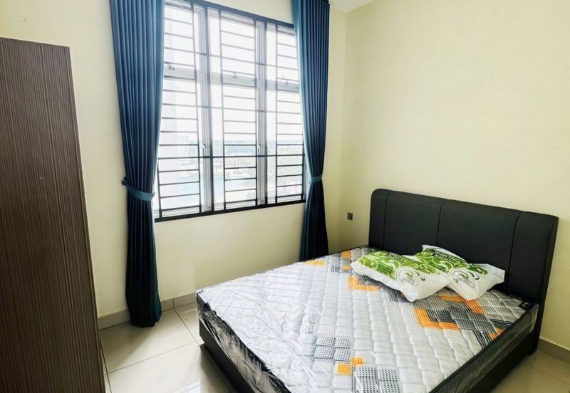 SKS Habitat Apartment, Larkin