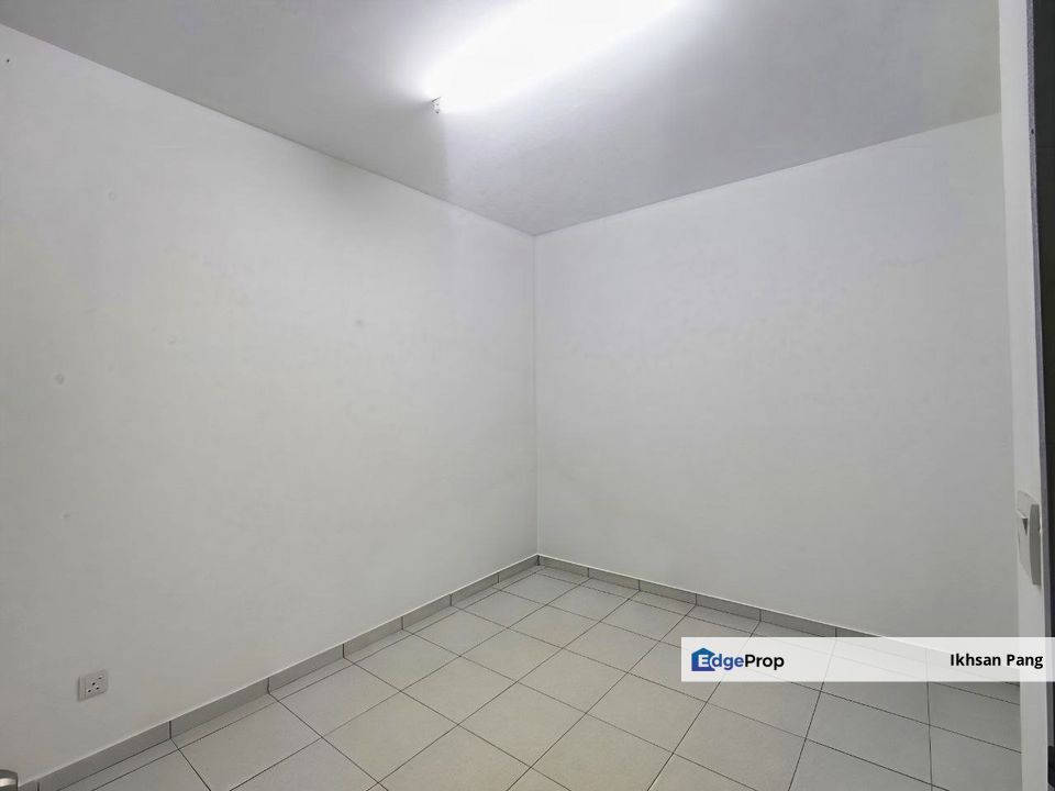 Indahpura House For Rent @ Jalan Iris, Kulai, Johor, Kulai