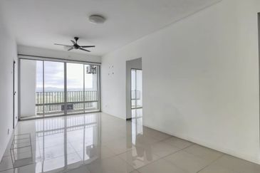 Dedaun Hijau (Greenfield Regency)